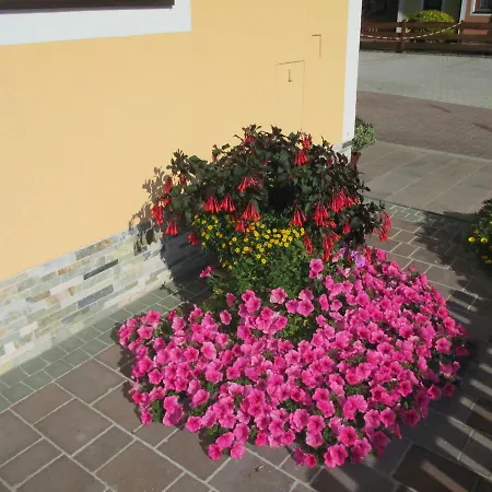 Vermietung & Verpachtung Zellermoosstrasse 14 צל-אם-זי