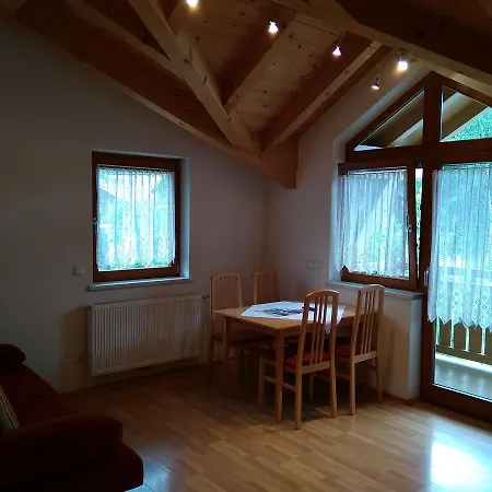 Unterberger Vermietung & Verpachtung Zellermoosstrasse 14 Bed & Breakfast Zell am See
