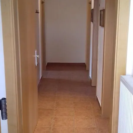 Vermietung & Verpachtung Zellermoosstrasse 14 Bed & Breakfast *