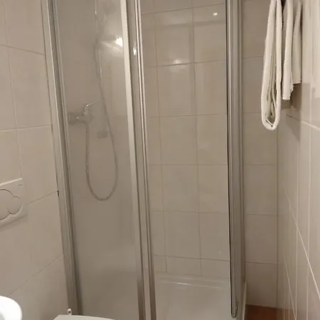 Vermietung & Verpachtung Zellermoosstrasse 14 ベッド・アンド・ブレックファスト